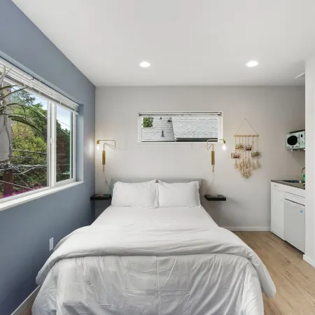 Ballard's Sweet Suites