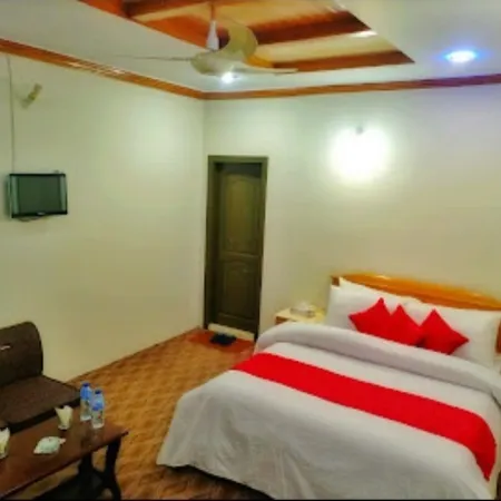 Ruby Hotel Swat