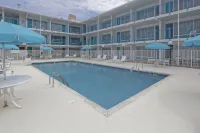 Dunes Court - Beach