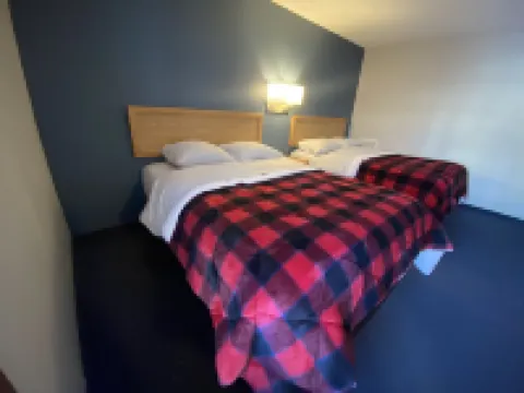 Lumberjack Inn Hotels in Sawyer County