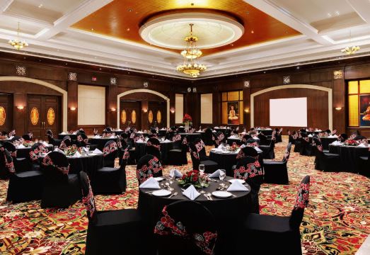 호텔 수영장 전경