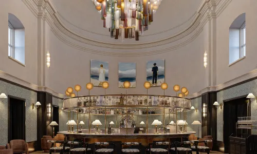 Stradom House, Autograph Collection