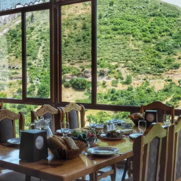 Kirch Hotel & Restaurant