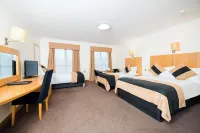 La Mon Hotel & Country Club Отели в г. 