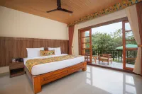Summit Green Lake Tea Resort & Spa