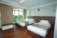 Hotel Rose Hill Hotel di Thingangyun