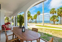 Indian River: Tranquil Waterfront Retreat Hotel a Sharpes