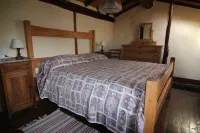 Ancient house in the village, in the green, equipped with everything, for couples or families of 5 Hotel a Provincia di Massa e Carrara