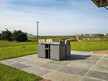 Seaside new build holiday home. Beautiful modern family home next to beach