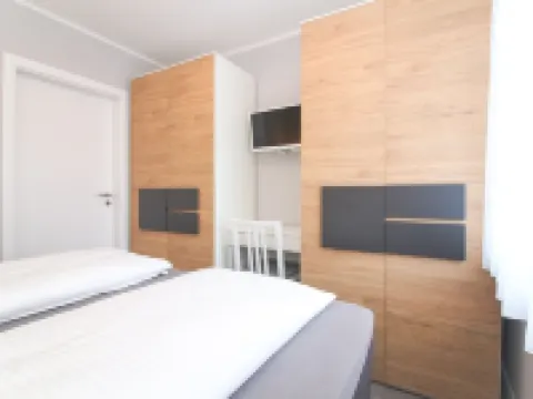 Modern, spacious, comfort apartment on the ground floor for four people and a baby. Hotels in Greetsiel