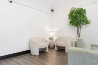 Charming Studio with Rooftop Access and Cozy Amenities - Tranquil Escape