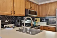 Ski on/Off Access and Stunning Views - Charming Mountain Retreat Hotels in Mendon
