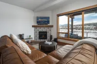 Gorgeous Views and Hot Tub - Amazing Mountain Haven