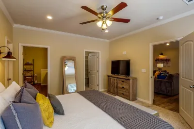 Cape Royale estate by Lake Livingston with pool, marina, & private hot tub Hotels near San Jacinto County Old Jail