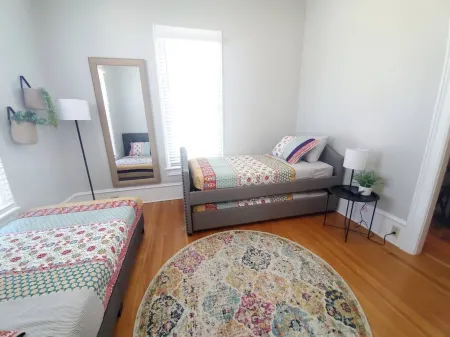 Fenced Yard and Close to Downtown Adventure - Charming Retreat