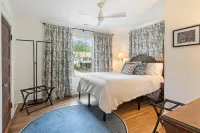 Private Hot Tub and Fenced Backyard Retreat - Charming Historic Haven