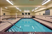 Holiday Inn Express & Suites Everett
