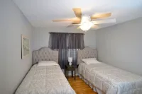 Cozy Coastal Retreat West Dennis - 13 Hotels in West Dennis