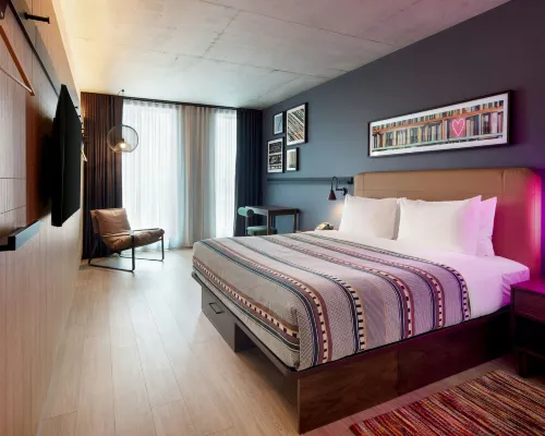 Moxy Montreal Downtown Hotels near Quebecor
