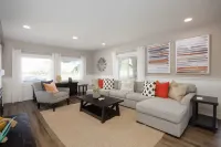 Cozy Retreat with Fire Pit and Alpaca Farm - Charming Coastal Haven