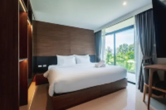 Beachfront 2Br at Wyndham Naithon Phuket 1501 Отели в г. Най-Ян-Бич