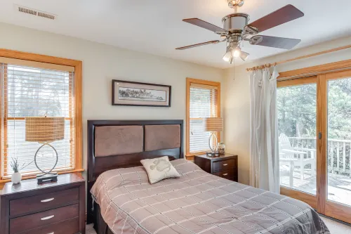 Private Pool and Recreation Room - Stylish Family Retreat Hotels in Currituck County