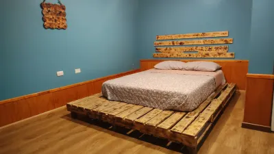 Raymi House Hostel Hotels near Letras la lisera