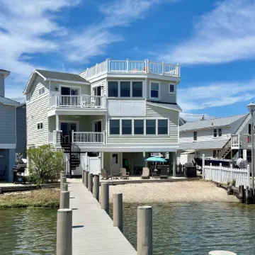 Luxury LBI Waterfront Home With Dock.  Perfect for Boat Owners!