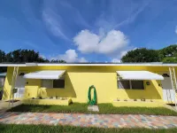 Paradise Pocket - Unit A Hotels in Port Salerno