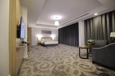 Laten Suites Al Salim Plaza Hotels in Al Naseem