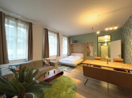 Exklusives City Apartment Flowers