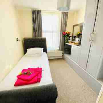 Villa Mentone Hotel Rooms