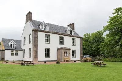 Marmalade Hotels near Sgurr a Ghreadaidh and Sgurr a Mhadaidh