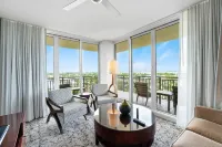 Palm Beach Singer Island Resort & Spa Luxury Suites Отели в г. Ривьера Бич