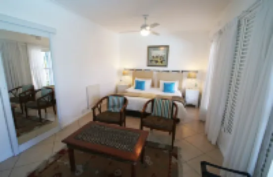 Paradiso Guesthouse & Self-Catering Cottage