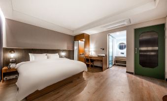 Hotel the Hill