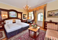 Schloss Hotel Wasserburg