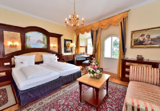 Schloss Hotel Wasserburg Hoteles en 