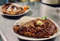 Nuk's Executive Suites Hotels in De Pere