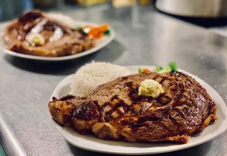 Nuk's Executive Suites Отели в г. Де Пер