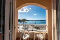 Inner Niza Paguera