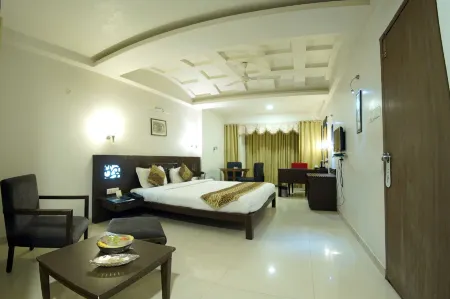 Hotel Venkatesh International