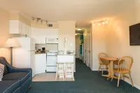 Casa Del Mar Beachfront Suites Hotels in Galveston