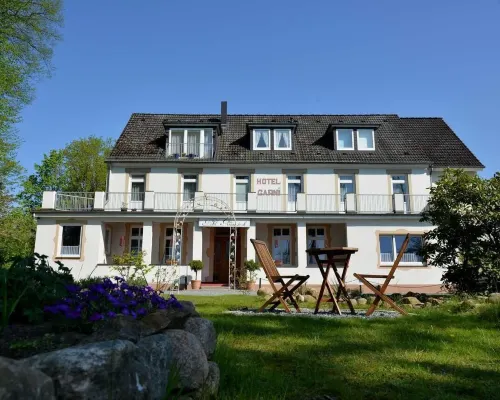 Arnimsruh Hotel Garni Hotels near St Gertrud