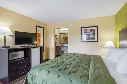 Motel 6 Knoxville, TN - East Hotels in Corryton