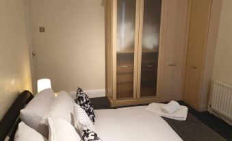 South Shield's Emerald 2 Bed Apartment