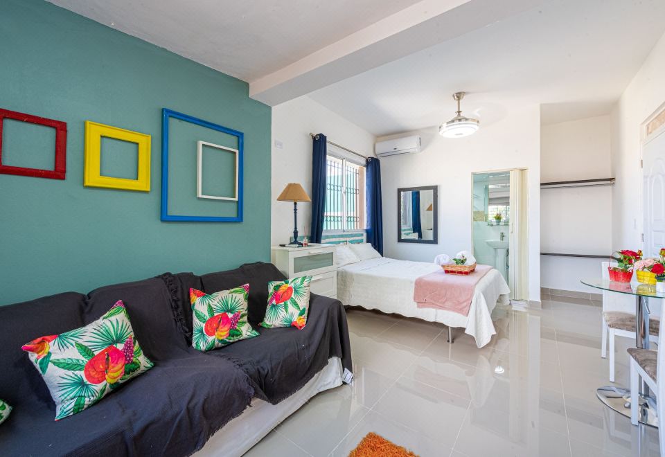 Bamboo House - Housity