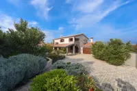 Villa Trabakul Zadarvillas - Pools