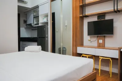 Homey and Cozy Stay Studio Room at Casa de Parco Apartment Hotel dekat Masjid Jami' Al Mi'roj Cisauk Girang