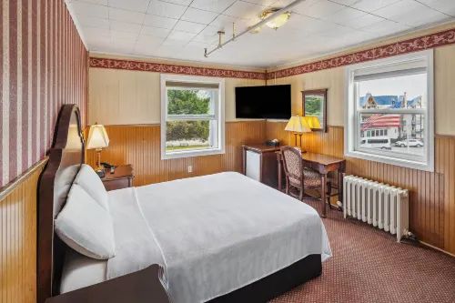 Hotel Seward Hotels in Bear Creek